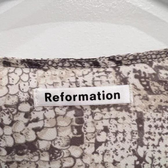 Reformation Jaz Dress - snake print dress - Picture 4 of 6